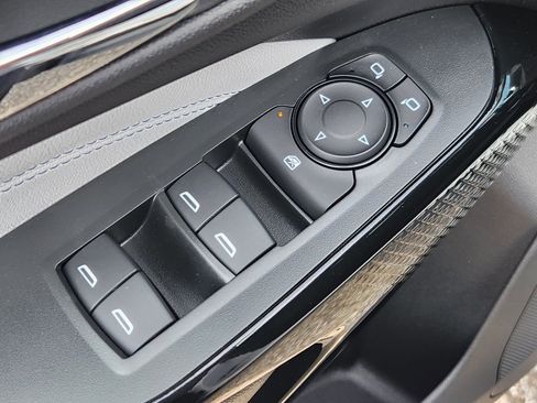 New 2026 Chevrolet Trax LT w/ Driver Confidence Package image 24