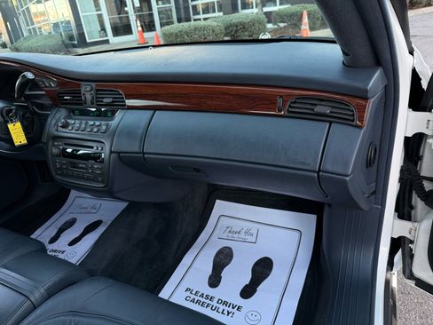 Used 2002 Cadillac De Ville image 22