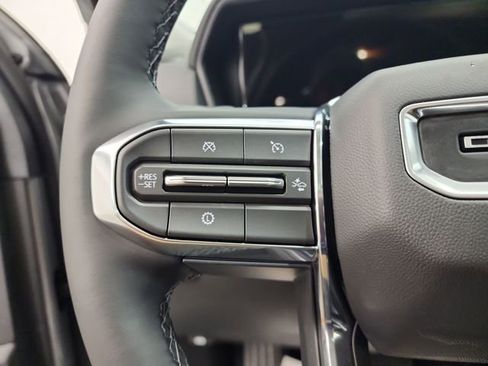 Used 2026 GMC Terrain Denali w/ LPO, Black Badging Package image 19