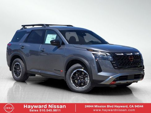 New 2026 Nissan Pathfinder Rock Creek w/ Rock Creek Premium Package AWD/4WD image 1