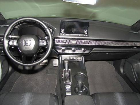 Certified 2025 Honda Civic Sport image 13