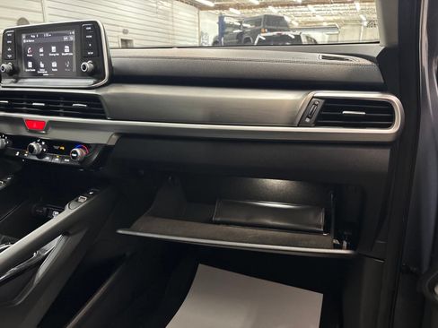 Used 2020 Kia Telluride S AWD/4WD image 32