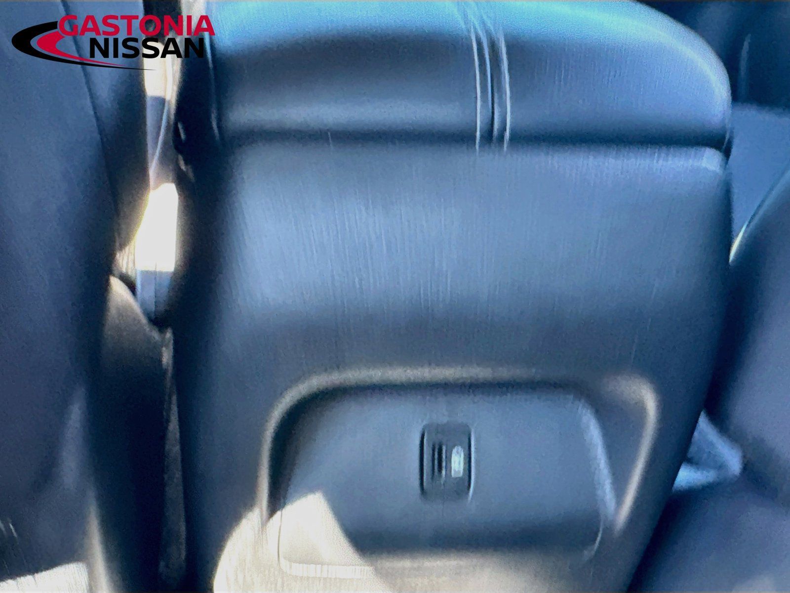 Used 2024 Nissan Sentra SV FWD image 30