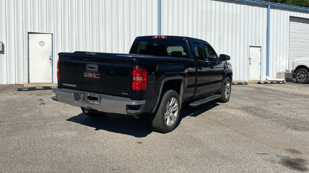 Used 2017 GMC Sierra 1500 SLE w/ SLE Value Package AWD/4WD image 5
