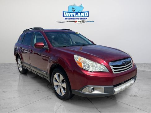 Used 2011 Subaru Outback 3.6R Limited w/ PWR Moonroof Pkg image 22