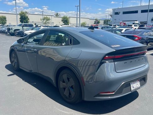 Used 2026 Toyota Prius LE image 3