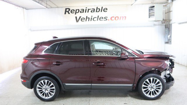 Used 2017 Lincoln MKC Reserve w/ Lincoln MKC Climate Package AWD/4WD image 4