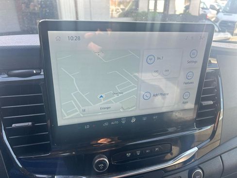 Used 2023 Ford Transit 350 XLT image 15