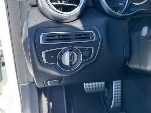 Used 2020 Mercedes-Benz C 300 4MATIC Sedan image 18