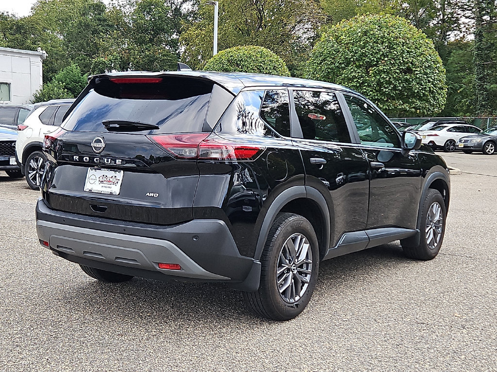 Certified 2023 Nissan Rogue S AWD/4WD image 8