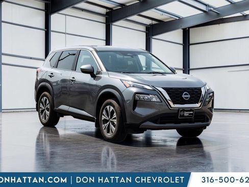 Used 2023 Nissan Rogue SV AWD/4WD image 25