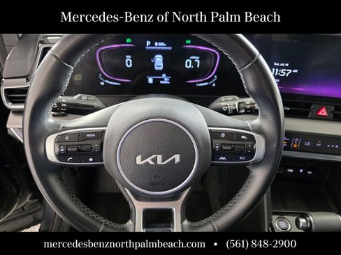 Used 2023 Kia Sportage EX FWD image 17