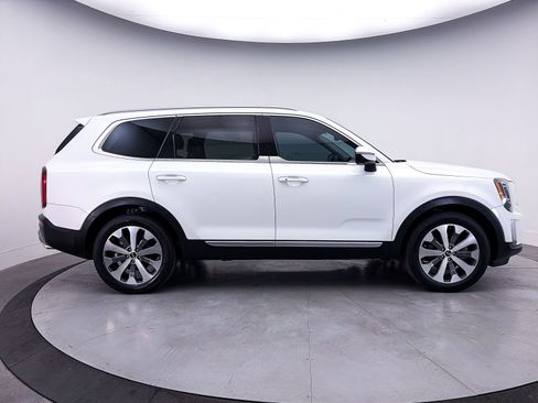 Used 2020 Kia Telluride S FWD image 40