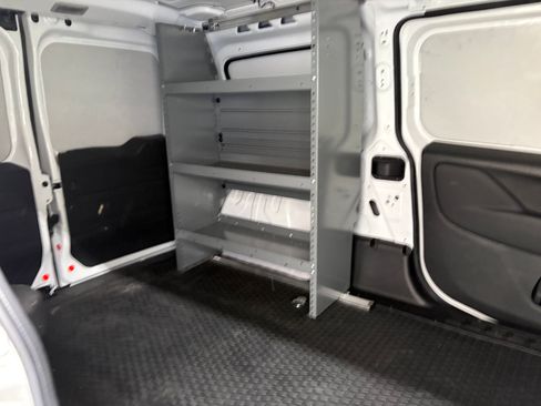 Used 2021 RAM ProMaster City Tradesman FWD image 12