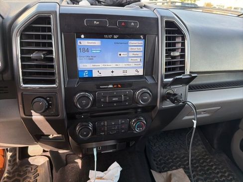 Used 2017 Ford F150 XLT w/ Equipment Group 302A Luxury image 8