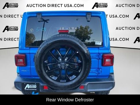 Used 2024 Jeep Wrangler Unlimited Sahara AWD/4WD image 5