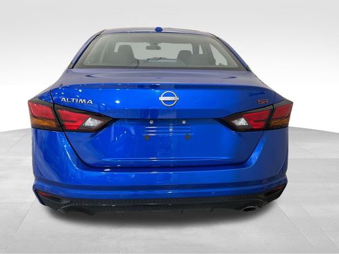 Used 2025 Nissan Altima 2.5 SR FWD image 4