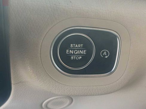 Used 2021 Mercedes-Benz GLE 350 4MATIC image 16