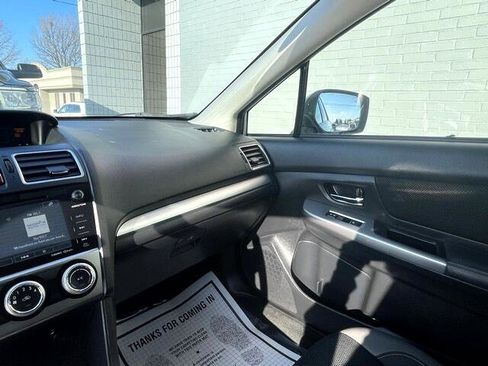 Used 2017 Subaru Crosstrek 2.0i Premium image 20