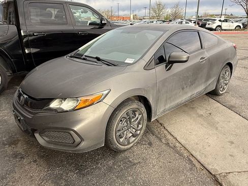 Used 2014 Honda Civic LX image 2