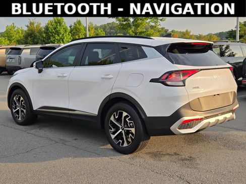 Used 2025 Kia Sportage EX w/ Premium Package FWD image 5
