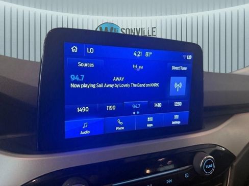 Used 2022 Ford Escape SE w/ Convenience Package AWD/4WD image 2