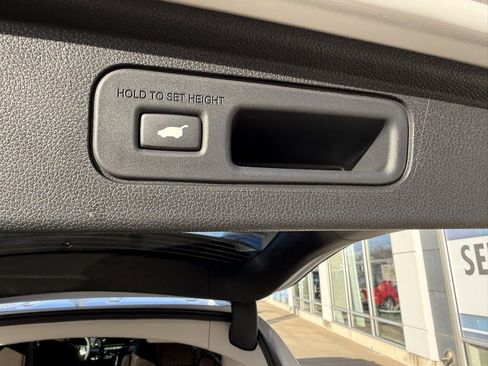 New 2026 Honda Odyssey Touring image 37