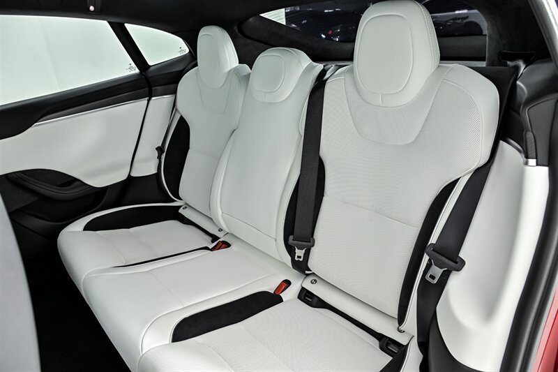 Used 2025 Tesla Model S Plaid AWD/4WD image 20