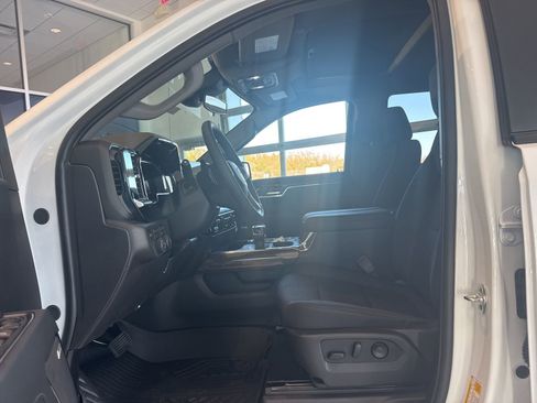 New 2026 Chevrolet Silverado 1500 LT Trail Boss image 17