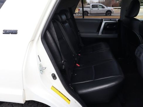 Used 2010 Toyota 4Runner SR5 image 21