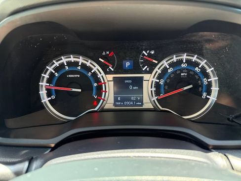 Used 2019 Toyota 4Runner SR5 Premium RWD image 18