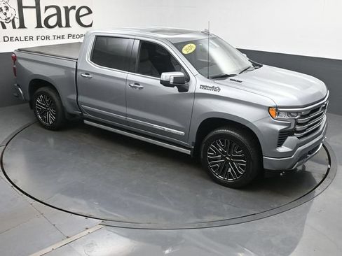 Used 2026 Chevrolet Silverado 1500 High Country AWD/4WD image 48