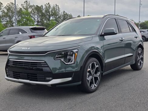 New 2026 Kia Niro SX Touring FWD image 3