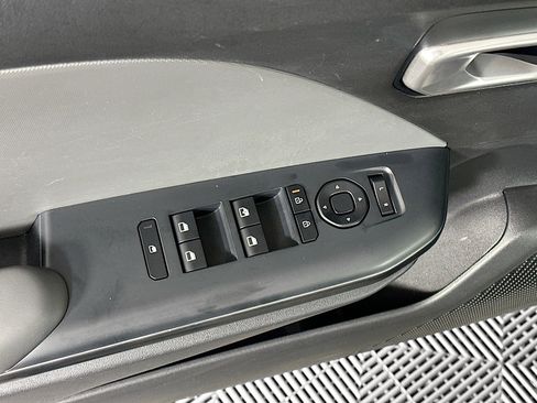 Used 2025 Kia K4 FWD image 15
