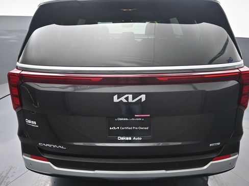 Certified 2025 Kia Carnival LXS image 33