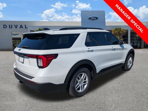 New 2026 Ford Explorer Active image 3