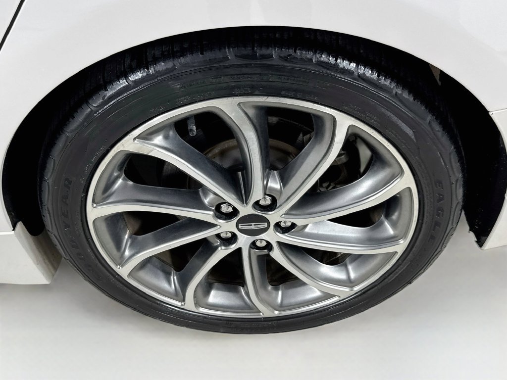 Used 2019 Lincoln MKZ Reserve w/ Reserve Plus Package FWD image 40