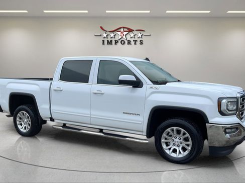 Used 2017 GMC Sierra 1500 SLE w/ SLE Value Package image 28