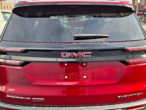 New 2026 GMC Acadia Elevation w/ Elevation Premium Package AWD/4WD image 5