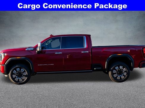 Used 2024 GMC Sierra 2500 Denali w/ Denali Reserve Package image 5