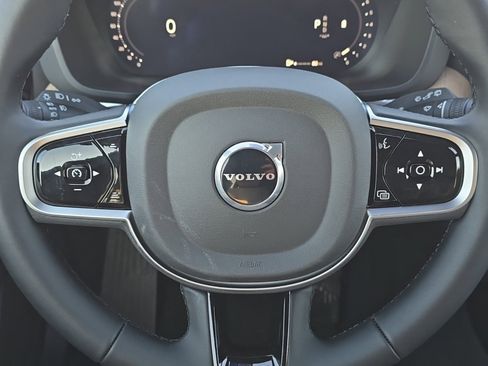 New 2026 Volvo XC60 B5 Core w/ Climate Package image 12