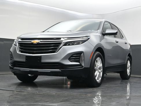 Used 2023 Chevrolet Equinox LT FWD image 38