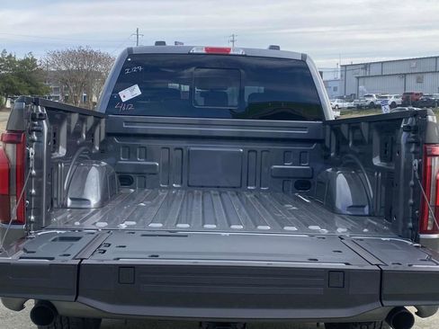 New 2025 Ford F150 Lariat w/ Equipment Group 501A Mid image 11