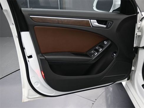 Used 2016 Audi A4 2.0T Premium w/ Convenience Plus Package image 6