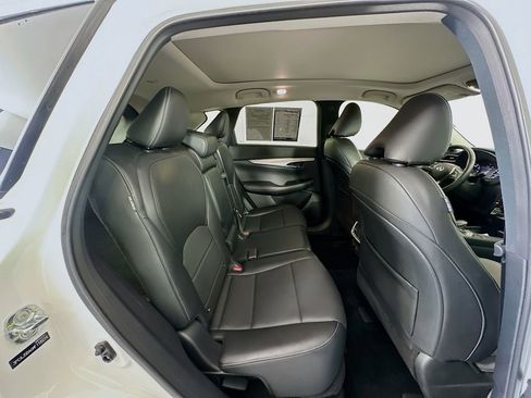Used 2021 INFINITI QX50 Luxe image 25