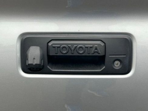 Used 2023 Toyota Tacoma SR AWD/4WD image 15