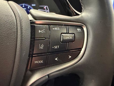 Used 2023 Lexus ES 350 w/ Premium Package FWD image 27