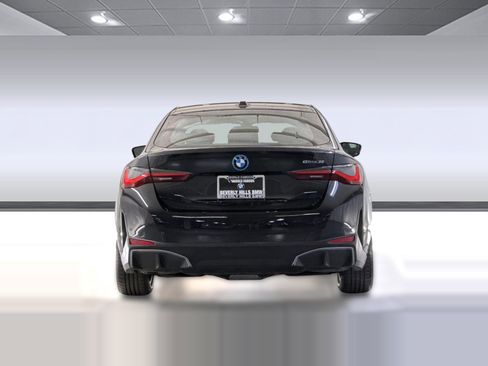 Used 2023 BMW i4 eDrive35 w/ Premium Package RWD image 9