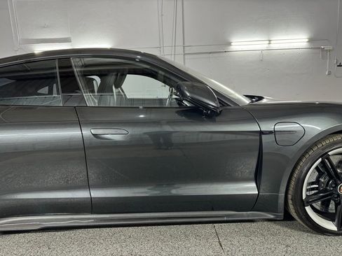 Used 2020 Porsche Taycan Turbo S image 6