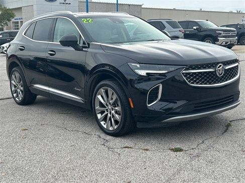 Used 2022 Buick Envision Avenir w/ Technology Package II image 2